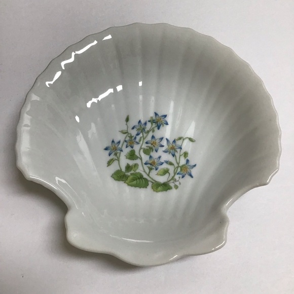 Vintage Takahashi Blue Floral Shell Shape Soap Dish Vanity Trinket Sea Japan - Picture 5 of 9